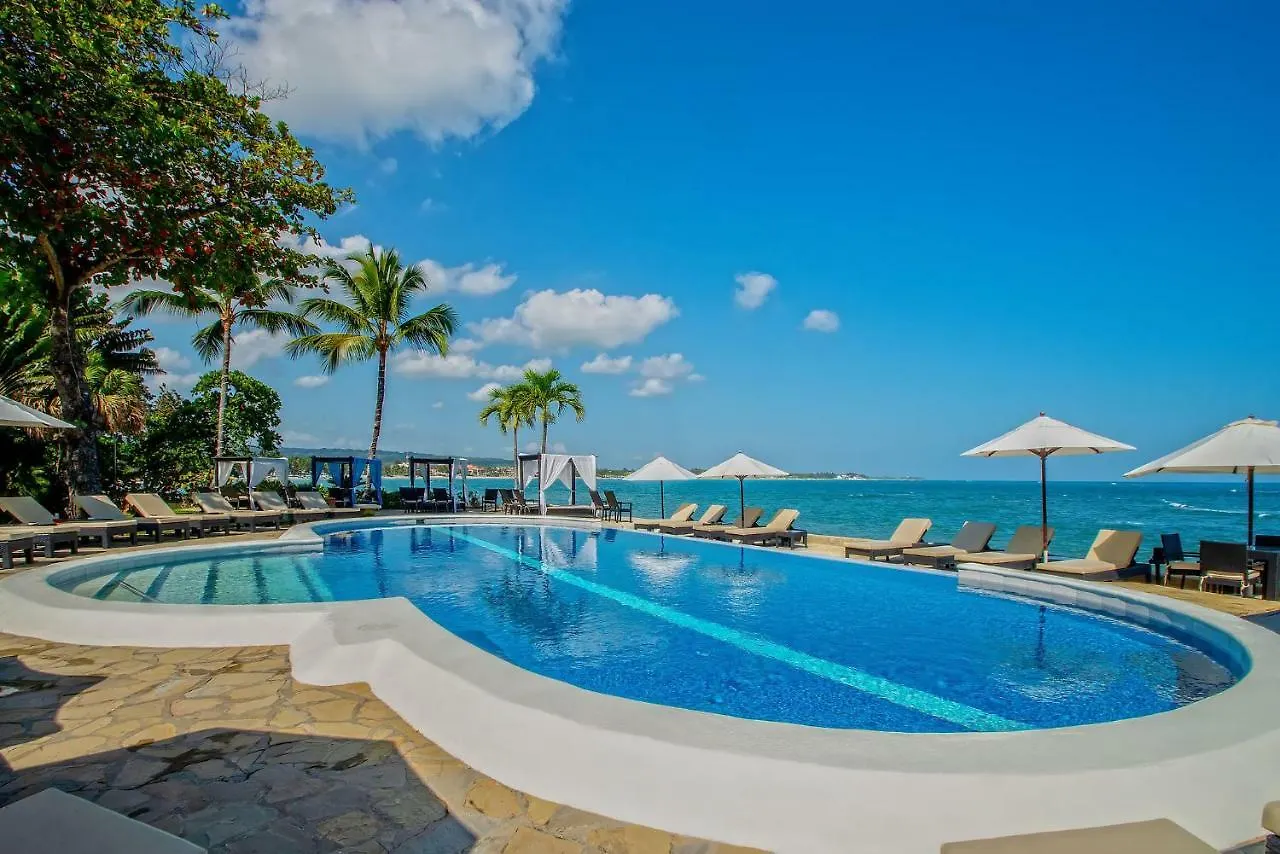 Velero Beach Resort كاباريتي فندق